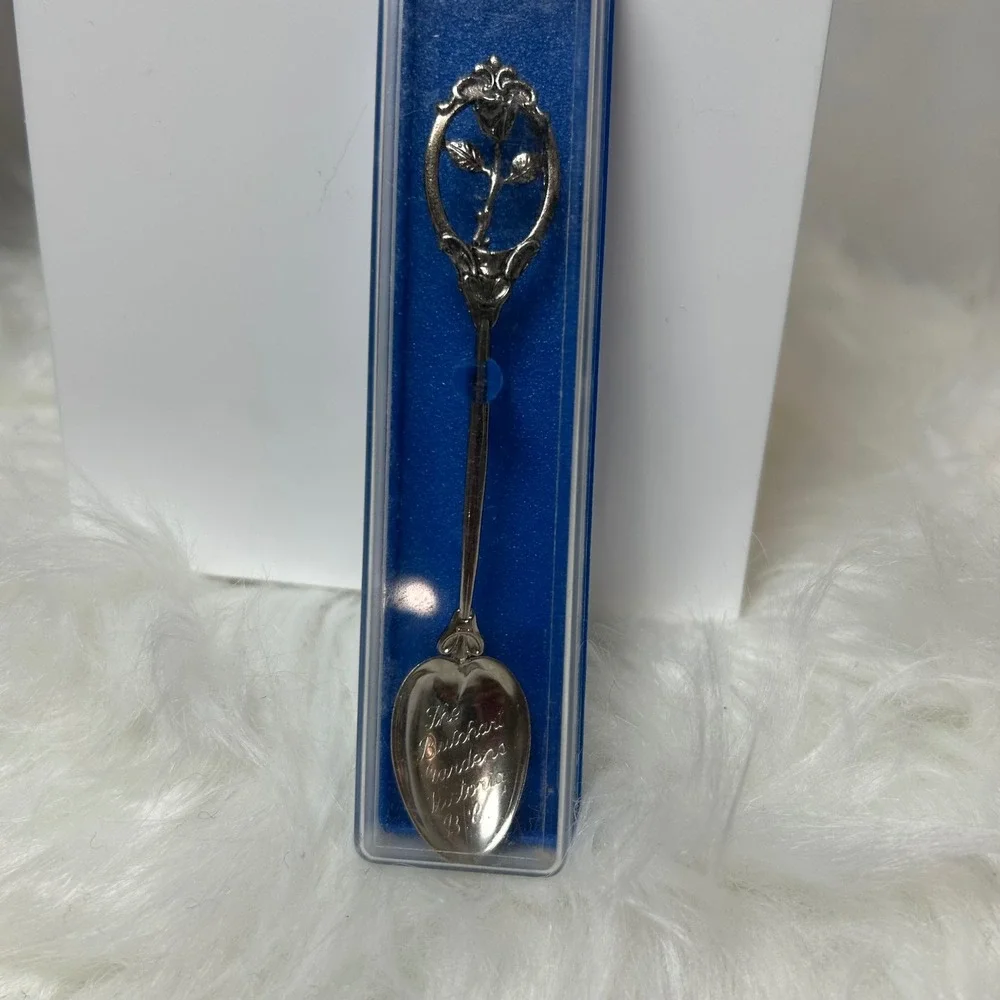 Butchart Gardens Victoria BC‎ Souvenir Spoon, Silver Tone, Rose